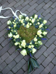 rouwhart wit/paars