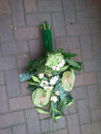 Rouwboeket wit-groen