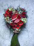 rouwhart rood gegroepeerd
